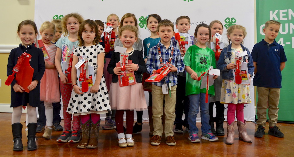 Cloverbuds pose with their awards at the 2011 favorite foods contest.