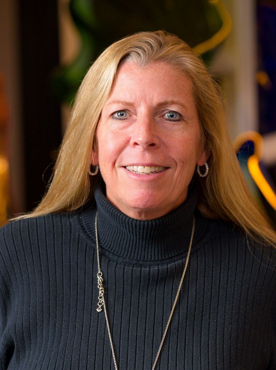 Cindy Rechsteiner Cynthia Rechsteiner, Business Officer, Graduate College and Division of Professional and Continuing Studies