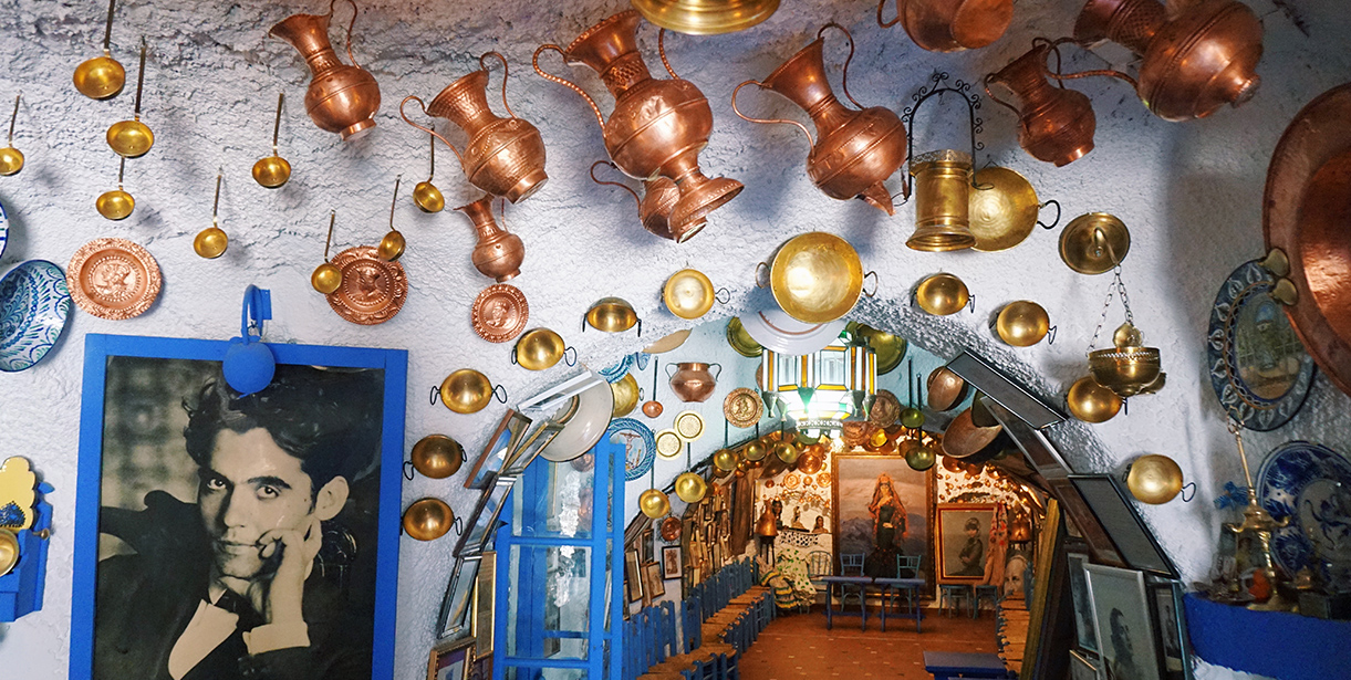 Decorated wall in Granada, Spain Decorated wall in Granada, Spain