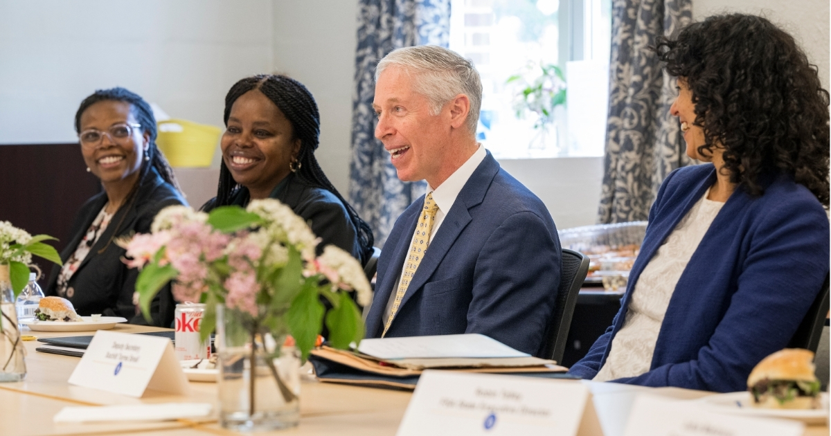 Brian Farkas speaks to a gathering of U.S. Department of Agriculture staff members during their visit to the University of Delaware.