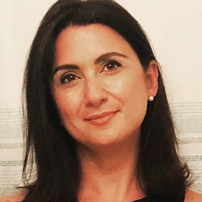 Headshot photo of Ruwida Alkrekshi