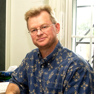 Headshot photo of Richard Hanley