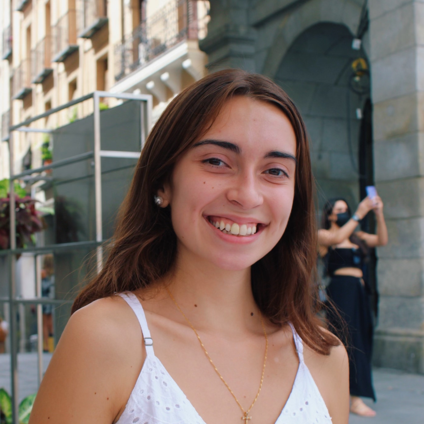 Anna Hernandez Anna Hernandez