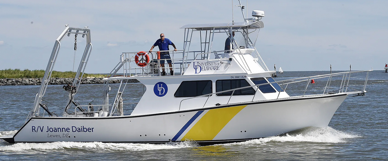 UD research vessel on the water