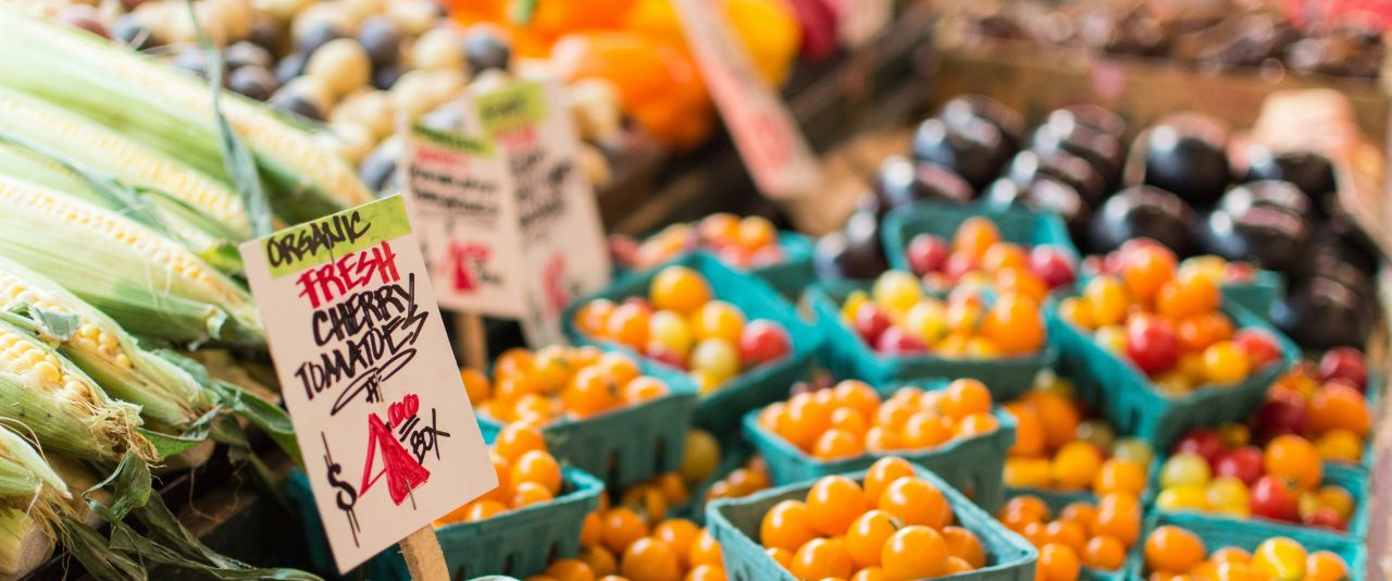 Farmers market stand