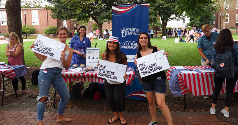 UD students register to vote | UDaily