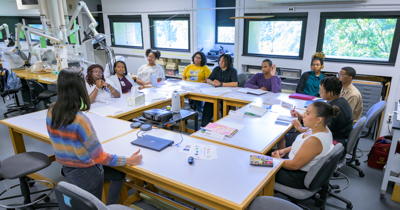 Nina Owczarek speaking to participants the Introduction to Practical Conservation summer program. Participants come from HBCUs across the country. 