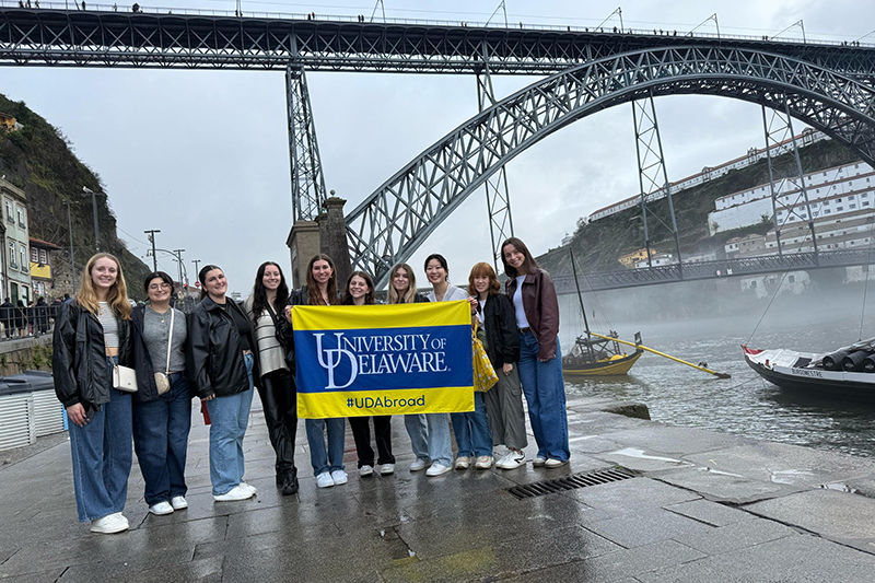 UD College of Health Sciences and College of Arts and Sciences students pose in Portugal