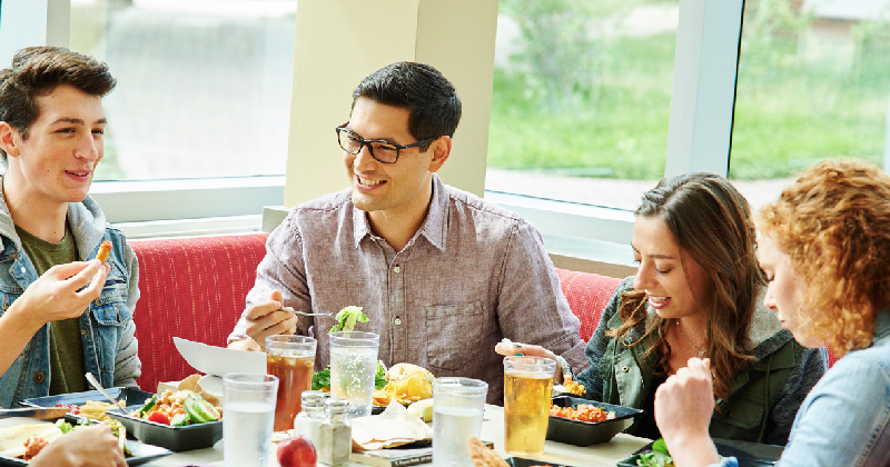 Students eating in Russell Dining 